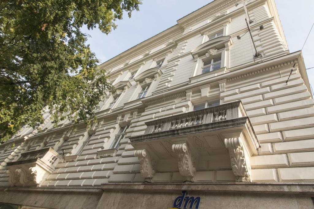 Luxury Apartment By Hi5 -Andrassy Suite Budapeşte Dış mekan fotoğraf